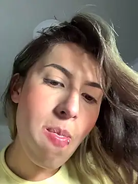 Snapshot of Candy_Lennon chatting on 02/25/26, 12:44 Candy Lennon online show from 02/25/26, 12:44