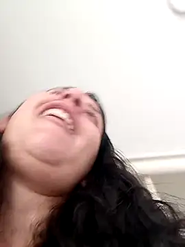 LunaDamasco online show from 04/08/26, 06:53