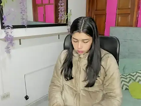 Aysha winxs online show from 05/08/26, 03:10