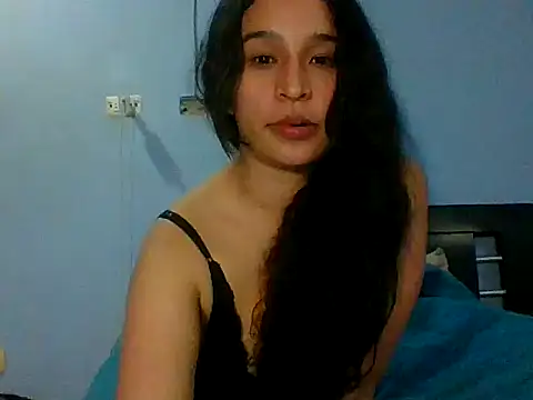 scarlettscottx  online show from 04/21/26, 02:51