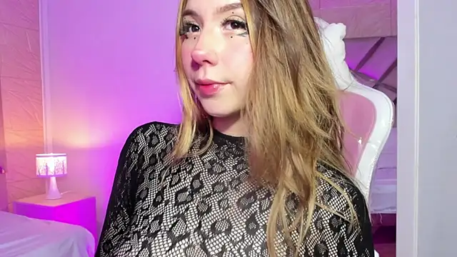  emma  cooper online show from 03/23/26, 02:28