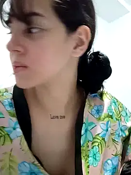 Snapshot of sara_cute_so chatting on 04/07/26, 12:56 sara cute so online show from 04/07/26, 12:56