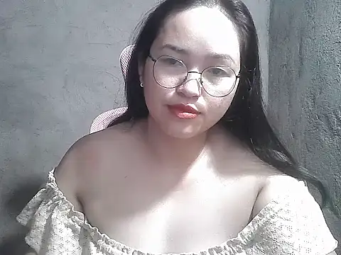 Snapshot of wildchinita00 chatting on 06/19/26, 09:20 wildchinita00 online show from 06/19/26, 09:20