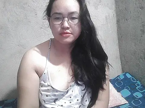 wildchinita00 online show from 05/20/26, 10:07