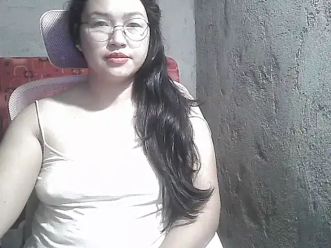 Snapshot of wildchinita00 chatting on 06/16/26, 08:31 wildchinita00 online show from 06/16/26, 08:31