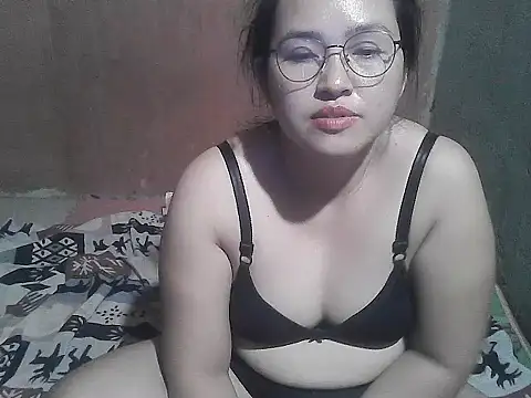 wildchinita00 online show from 03/21/26, 12:31