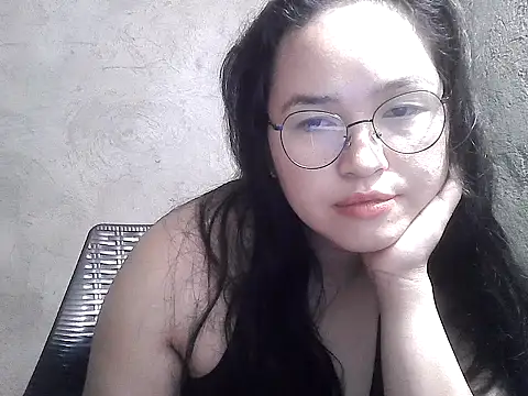 Snapshot of wildchinita00 chatting on 06/06/26, 10:26 wildchinita00 online show from 06/06/26, 10:26