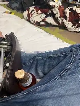 Snapshot of SavorredEscapist chatting on 02/28/26, 05:29 SavorredEscapist online show from 02/28/26, 05:29