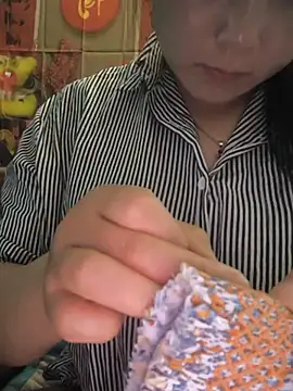 MayEva ly online show from 06/11/26, 02:53
