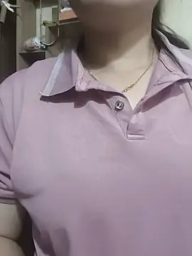 MayEva ly online show from 07/09/26, 12:44