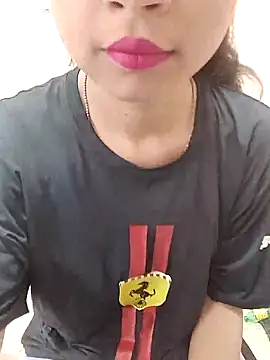Snapshot of Anamika_Singh0 chatting on 06/21/26, 06:19 Anamika Singh0 online show from 06/21/26, 06:19