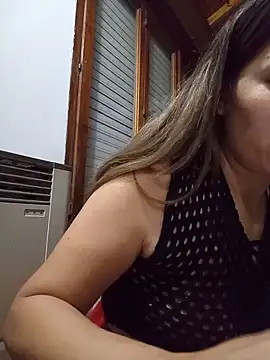 CamiliLuna online show from 06/11/26, 05:04