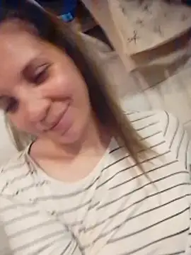 CamiliLuna online show from 04/02/26, 10:05