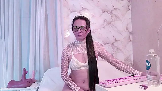 QueenSallyDesire online show from 03/10/26, 01:42