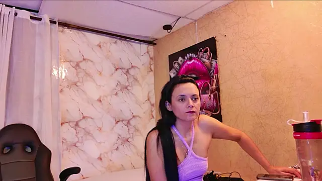 QueenSallyDesire online show from 04/24/26, 02:57