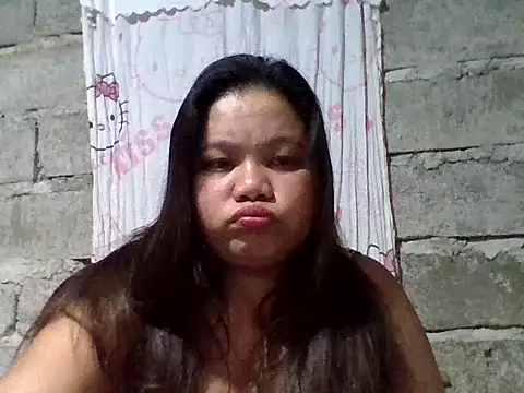 sweetlyn31 online show from 03/15/26, 04:36