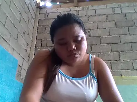 sweetlyn31 online show from 05/19/26, 01:56