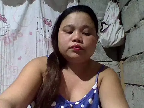 sweetlyn31 online show from 04/04/26, 12:01