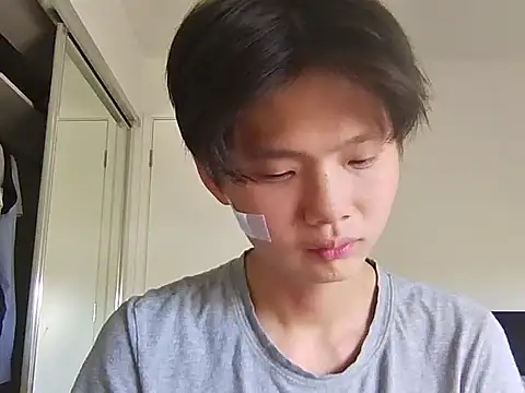 sweetiepuppy421 online show from 04/09/26, 01:29