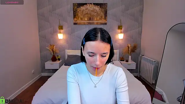 kitty-r0se online show from 03/20/26, 12:55