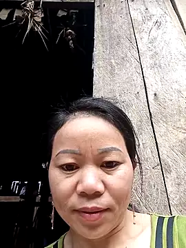 giang7711 online show from 02/26/26, 12:43