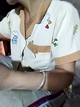 ngocbao11 online show from 03/29/26, 11:56