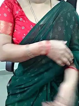 Snapshot of Vandana122 chatting on 03/12/26, 11:25 Vandana122 online show from 03/12/26, 11:25