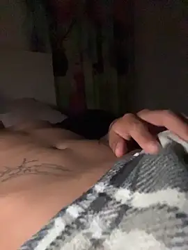 Alejandroml2 online show from 04/13/26, 10:41