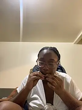 Sinfulwaterfalls online show from 03/05/26, 08:22