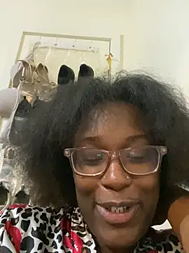 Snapshot of Sinfulwaterfalls chatting on 02/20/26, 06:26 Sinfulwaterfalls online show from 02/20/26, 06:26