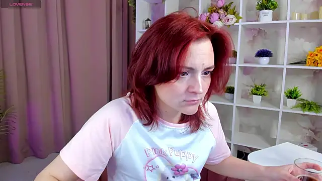 taticamomile online show from 04/15/26, 01:26