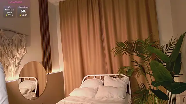  online show from 07/07/26, 11:25