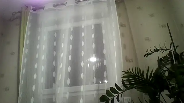 Snapshot of Florent1307 chatting on 02/27/26, 10:09 Florent1307 online show from 02/27/26, 10:09