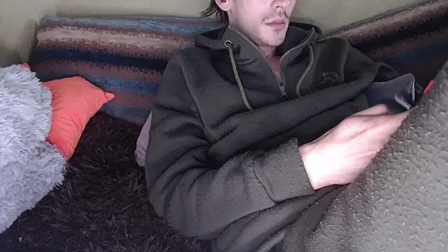 Snapshot of Samuel_Skywalker chatting on 05/13/26, 05:47 Samuel Skywalker online show from 05/13/26, 05:47