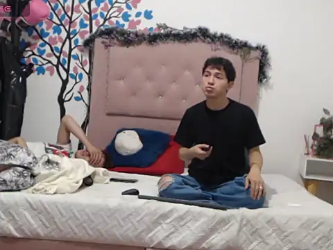 Snapshot of crissfer1 chatting on 03/02/26, 06:04 crissfer1 online show from 03/02/26, 06:04