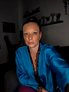 Snapshot of ZaramourXMrX chatting on 05/08/26, 06:45 ZaramourXMrX online show from 05/08/26, 06:45