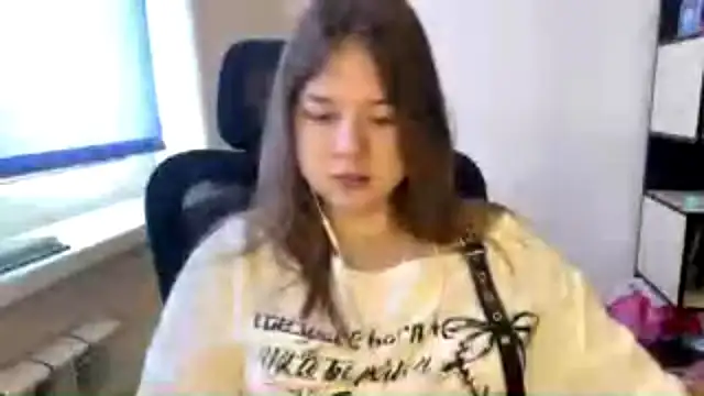 TomikoPfau online show from 03/15/26, 07:59