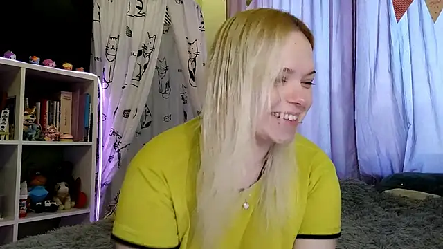 Snapshot of Karengilgun chatting on 02/25/26, 03:01 Karengilgun online show from 02/25/26, 03:01