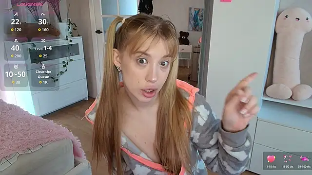 linaloon online show from 02/23/26, 03:08