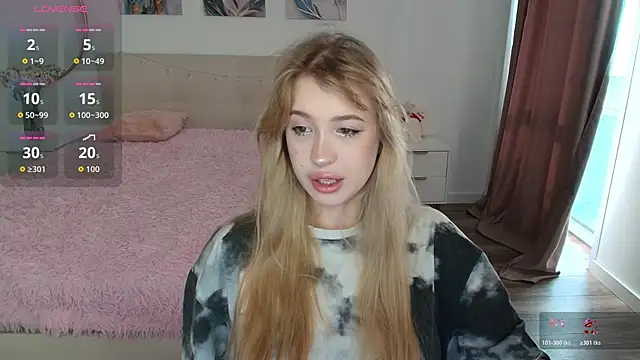 linaloon online show from 03/13/26, 03:11