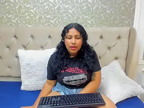 Sophia Cook  online show from 02/20/26, 06:26