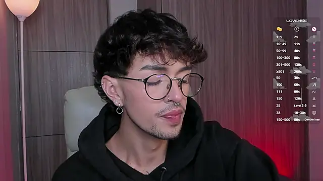 Snapshot of sr_sprinkles chatting on 02/21/26, 11:07 sr sprinkles online show from 02/21/26, 11:07