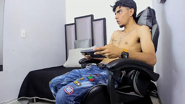 Endrick-23 online show from 03/13/26, 03:22