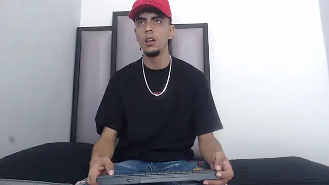 Endrick-23 online show from 04/01/26, 03:41