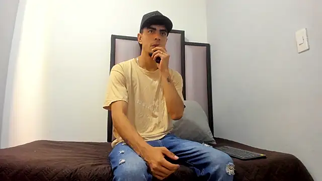 Endrick-23 online show from 04/14/26, 03:22