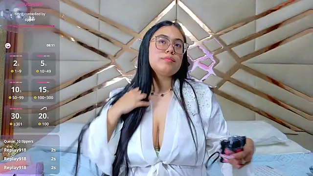 curvybuffgirllll online show from 03/14/26, 07:53