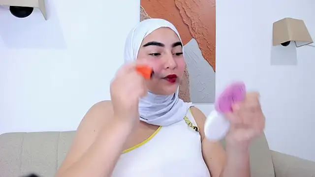 Snapshot of Malika_Noor chatting on 06/09/26, 02:51 Malika Noor online show from 06/09/26, 02:51
