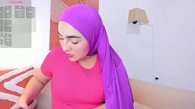 Snapshot of Malika_Noor chatting on 05/26/26, 02:59 Malika Noor online show from 05/26/26, 02:59