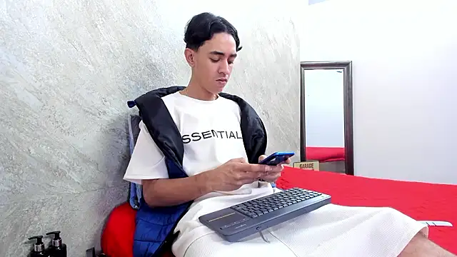 Mick-lollipop online show from 03/06/26, 07:53