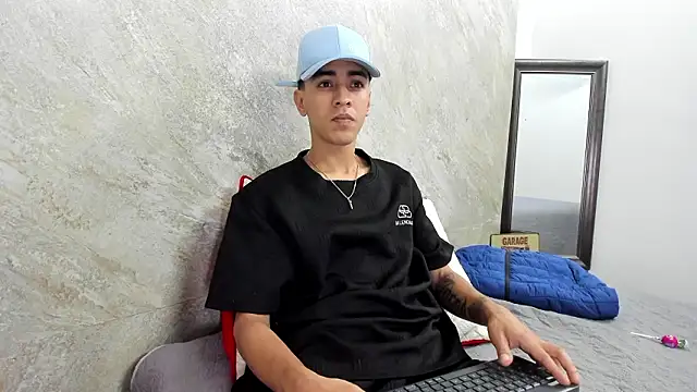 Mick-lollipop online show from 02/28/26, 07:46